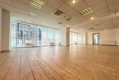 Spațiu birouri open space, 120 mp - 2