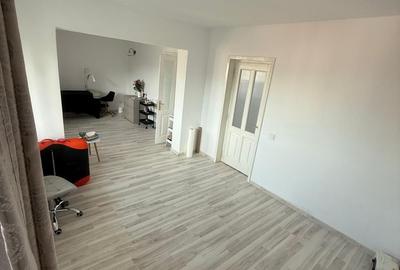 Spațiu comercial, în Central - 8