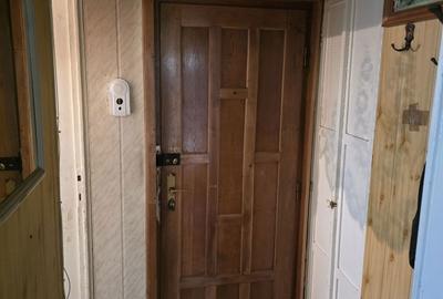 Apartament cu 2 camere semidecomandat în Gară