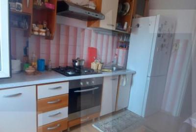 Apartament de vanzare, cu 3 camere, etaj 4, zona Girocului - 3