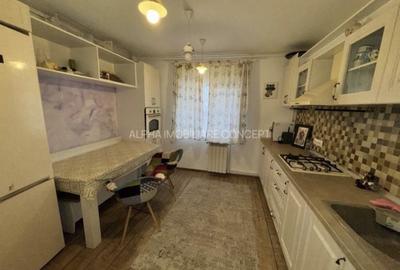 Apartament cu 3 camere decomandat în Exterior Vest - 16