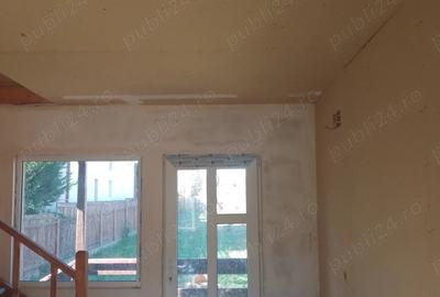 Casă cu Teren 535 Mp în Mușcel - 3