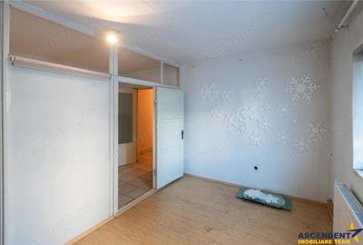 FILM! Targu Secuiesc,2 camere,partial renovat,recomandat:locuinta activitati profesionale - 2