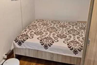 Apartament 3 camere de vanzare zona vest - 2