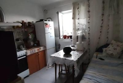 Vand apartament . - 2