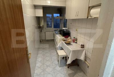 Garsoniera decomandata cu centrala, zona Progresul - 4