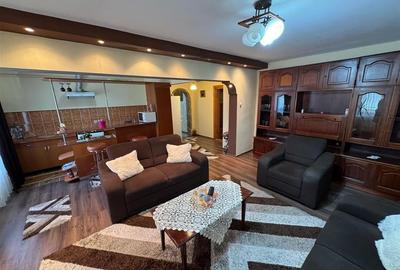 Apartament 3 camere, 92mp , etaj 4 cu acoperis, mobilat si utilat