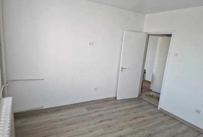 Apartament cu 3 camere semidecomandat în Tomis III - 2