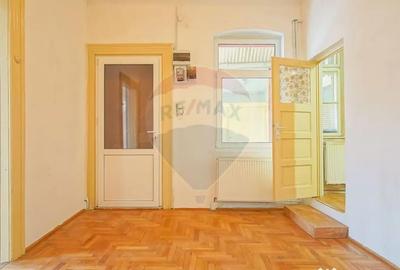 Casă cu 3 camere cu Teren 149 Mp în Brașovul Vechi - 4