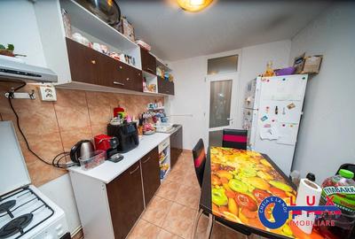 Apartament cu 2 camere semidecomandat în C5 - 7