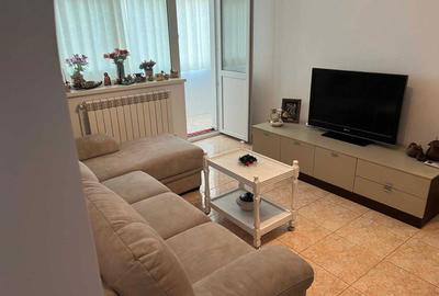 Apartament cu 2 camere semidecomandat în Micro 6 - 3