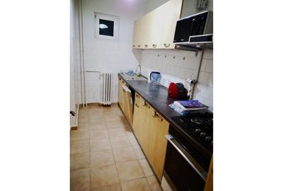 REA1027372 Garsoniera spatioasa I Central I Mobilata si utilata - 11