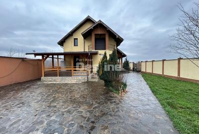 Casă individuală cu 6 camere cu Garaj în Ciritei - 3