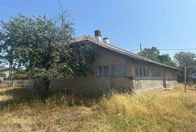 Casa de Vanzare - 1