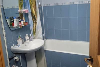 Apartament cu 2 camere decomandat în Exterior Vest