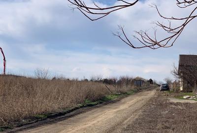 Teren Construcții intravilan de 420 mp, în Agigea