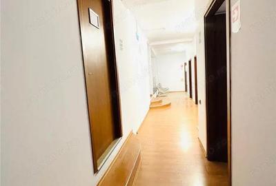 Casă cu Teren 1923 Mp în Ghencea - 4