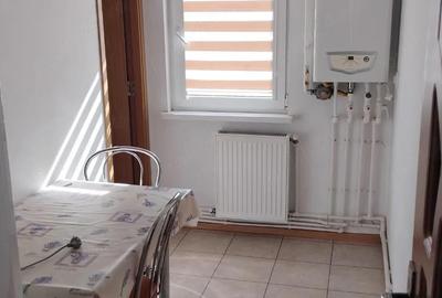 Garsonieră decomandată în Gării - 2