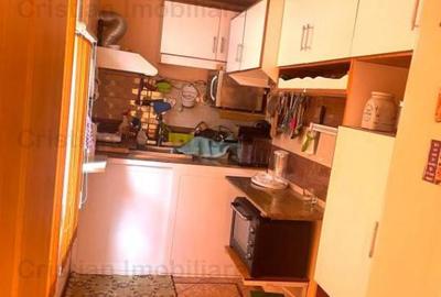 SUPER SPATIOS! 4 cam conf 1 Hipodrom Parter doua balcoane - 2