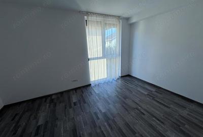 Apartament cu 4 camere semidecomandat în Dumbrăvița - 10