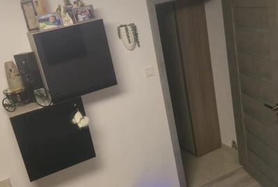 Km 4-5  2 camere semidecomandat - 2