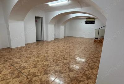 Spatiu comercial reamenajat nou - 4