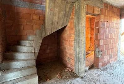Casa noua la rosu de vanzare in Unirea Odobesti cu toate utilitatile - 13