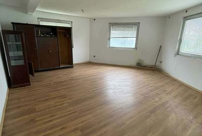 Casă cu 4 camere în Gârleni - 17