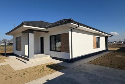 Casa Santandrei, 167 000 E (neg). Comision 0. - 7