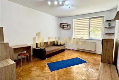 Apartament cu 2 camere decomandat, mobilat în Universității