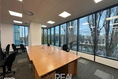 Spațiu comercial, de 248 mp, în Politehnica - 7