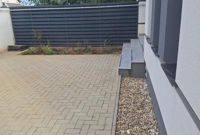 Mosnita Noua-Kaufland-1/2 duplex pe parter ,3 camere, la asfalt - 18