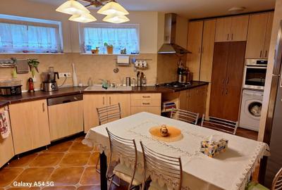De vanzare casa superba in Livezeni, Orizont, 920 mp curte aranjata, asfalt - 15