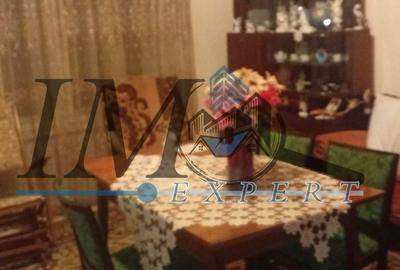 Casă cu 5 camere cu Teren 457 Mp în Central - 9