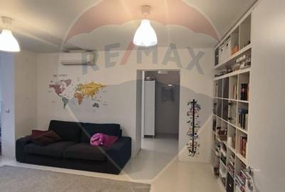 Apartament cu 2 camere de vanzare in zona Podgoria - 3