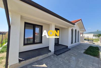 Casă individuală cu 3 camere cu Canalizare în Micești - 2