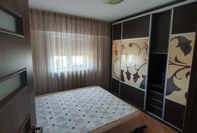 Apartament 3 camere mobilat complect lux zona centrala - 3