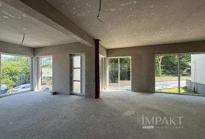 Case cuplate la liziera padurii , ideale pentru 2 familii ! - 13