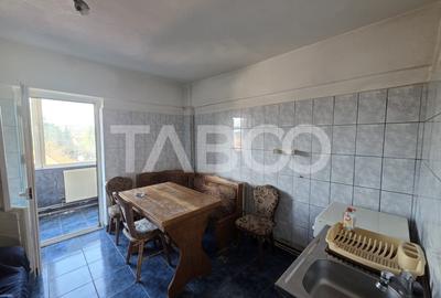 Apartament cu 3 camere decomandat în Făgăraș - 8