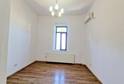 Imobil ultracentral de închiriat - 11