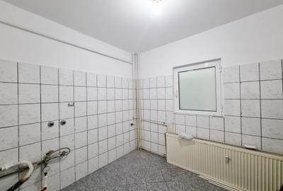 Spațiu comercial, de 70 mp, în Siderurgiștilor - 9