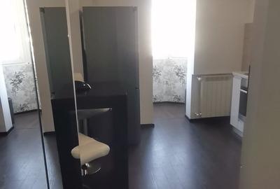 Garsonieră decomandată în Decebal - 5