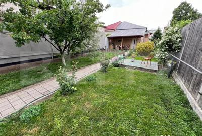Casă cu 5 camere cu Teren 400 Mp în Valea Rosie - 8