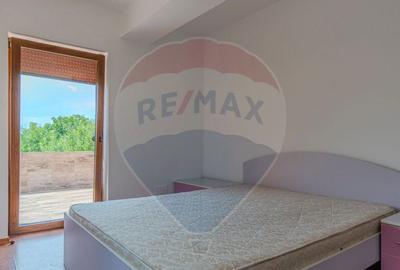 Casa CU POVESTE rezidential/ vacanta in Teliu cu 1700 mp ... - 2