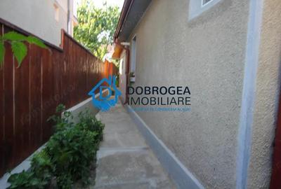 Casă cu 3 camere cu Teren 300 Mp în Păcii - 1