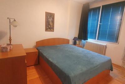 APARTAMENT 2 CAMERE SITUAT IN P-TA UNIRII CU ACCES DIN CENTRUL VECHI - 4