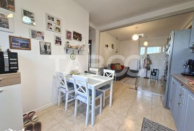 Apartament cu 3 camere decomandat, mobilat în Central - 4