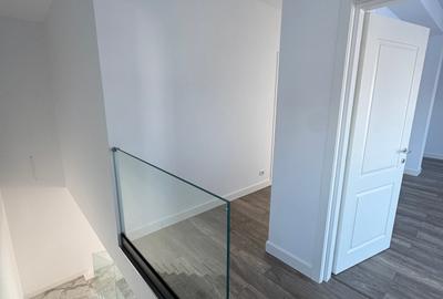 Casă cu 4 camere cu Canalizare în Exterior Est - 19