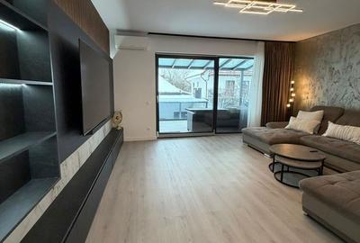 Casă cu 4 camere în Valea Aurie