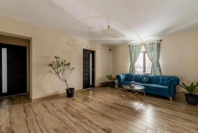 Casă cu 7 camere cu Garaj în Bascov - 14